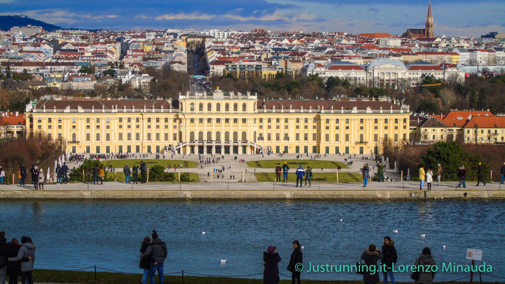 Castello Schombrun Vienna